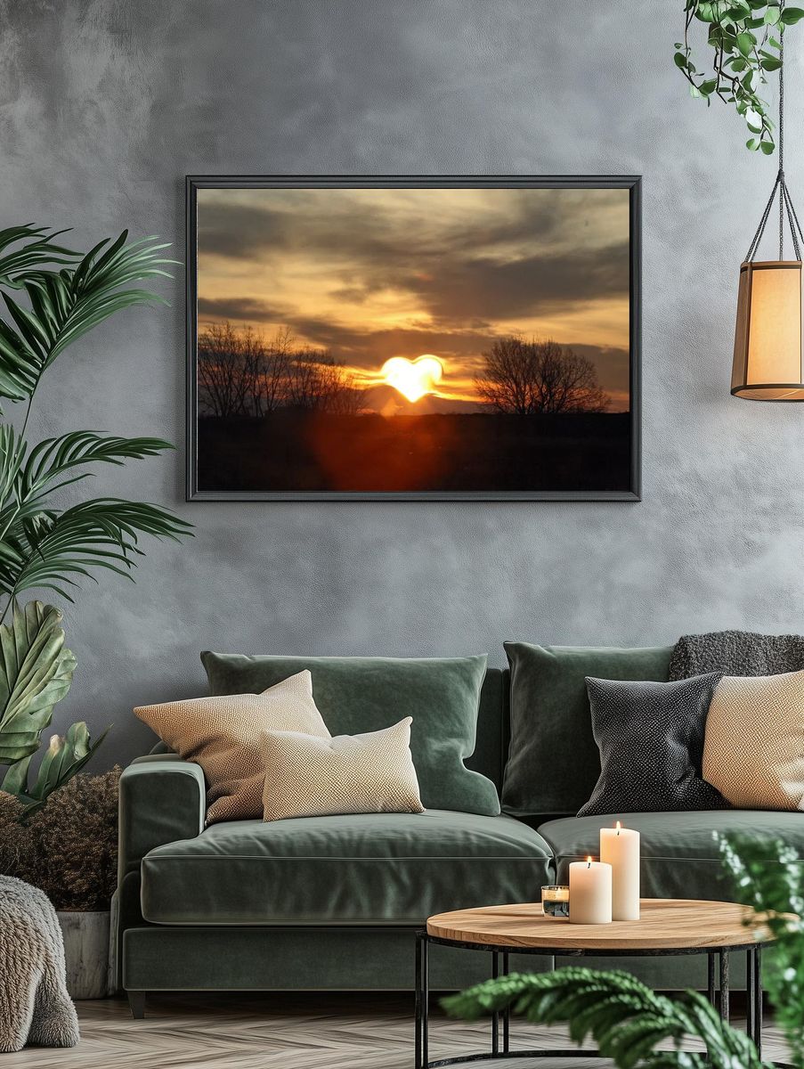 Evening background, heart shaped sun. — room view 4