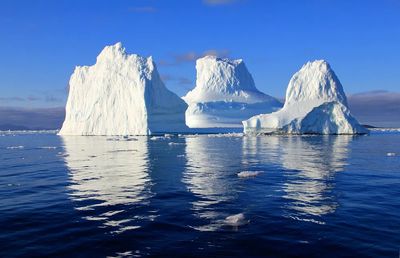 Majestic Icebergs — Nature Print. poster