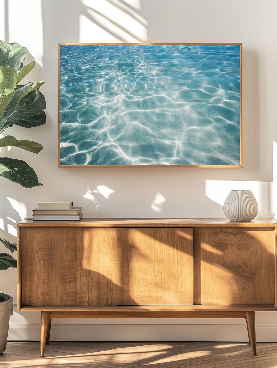 Tropical blue sea water textured. — room view 3