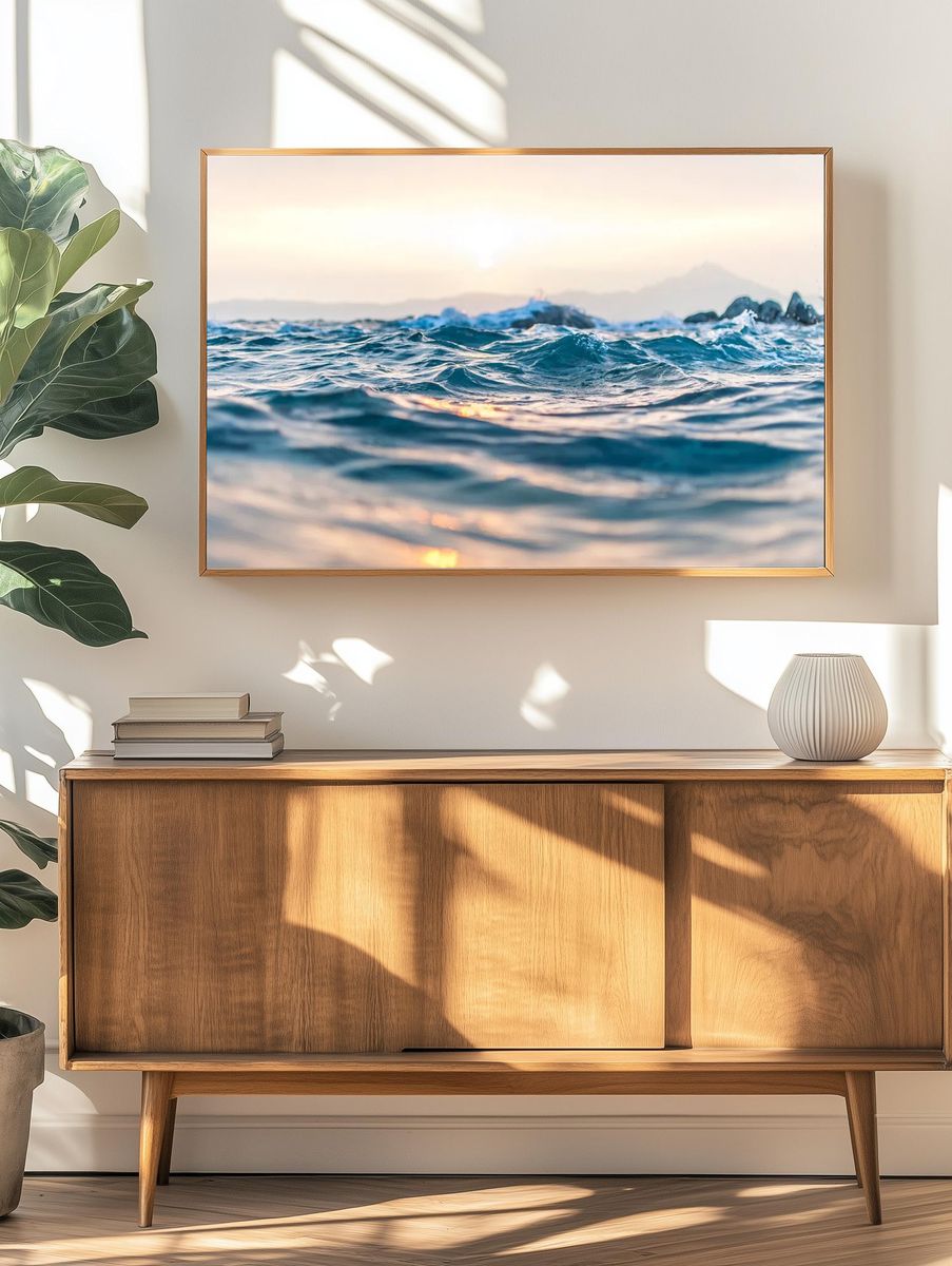 Ocean waves rippling Kavourotrypes Beach. — room view 3