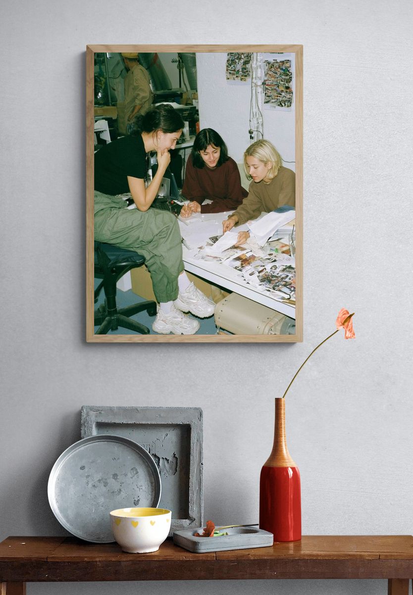 Creative Studio Collaboration Photography Poster. — room view 3