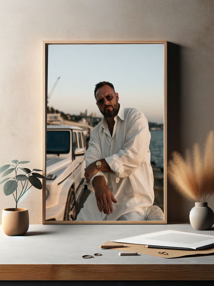 Luxury Yacht Portrait Photography Poster. — room view 2
