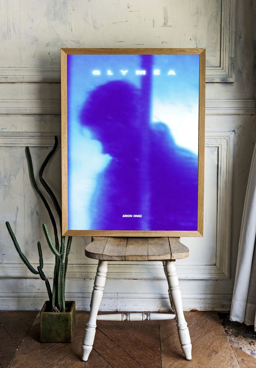 Glyméa Blue Portrait Poster. room preview