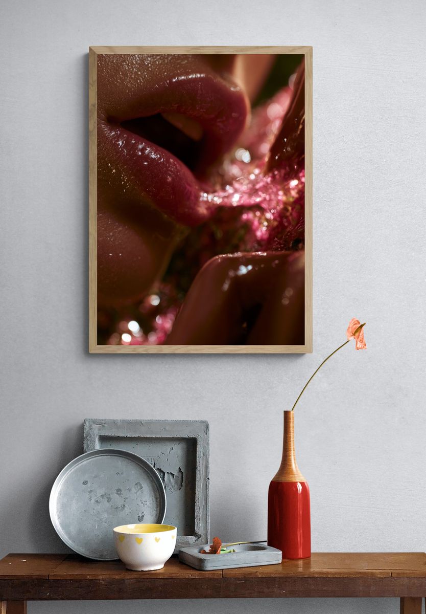 Glossy Lips Macro Photography Poster. — room view 3