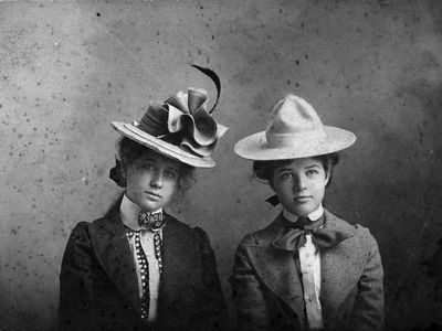 Photograph Bess Wallace Mary Paxton.