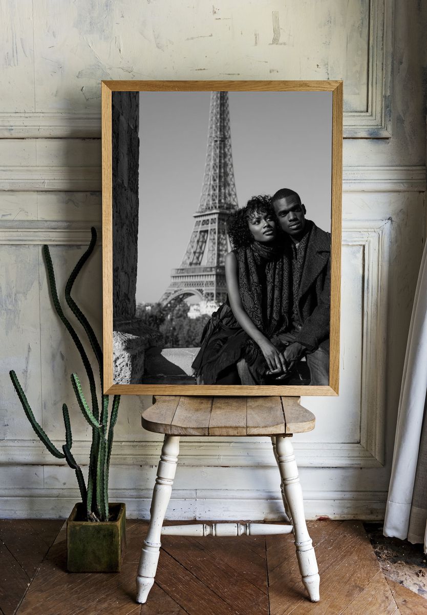 Paris Eiffel Tower Couple Photography Poster. — room view 1
