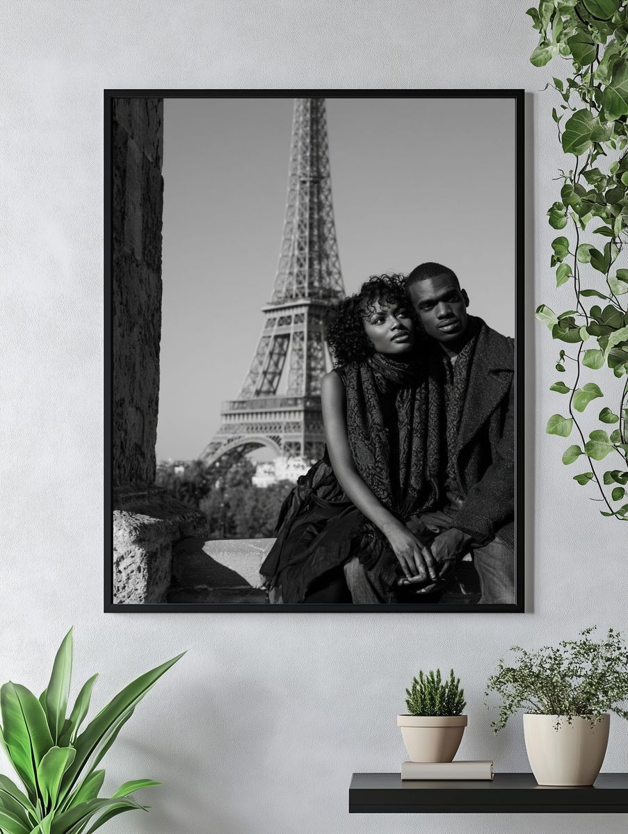 Paris Eiffel Tower Couple Photography Poster. — room view 4
