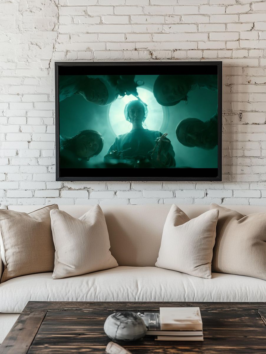 Surgical Circle Portrait Poster. — room view 1