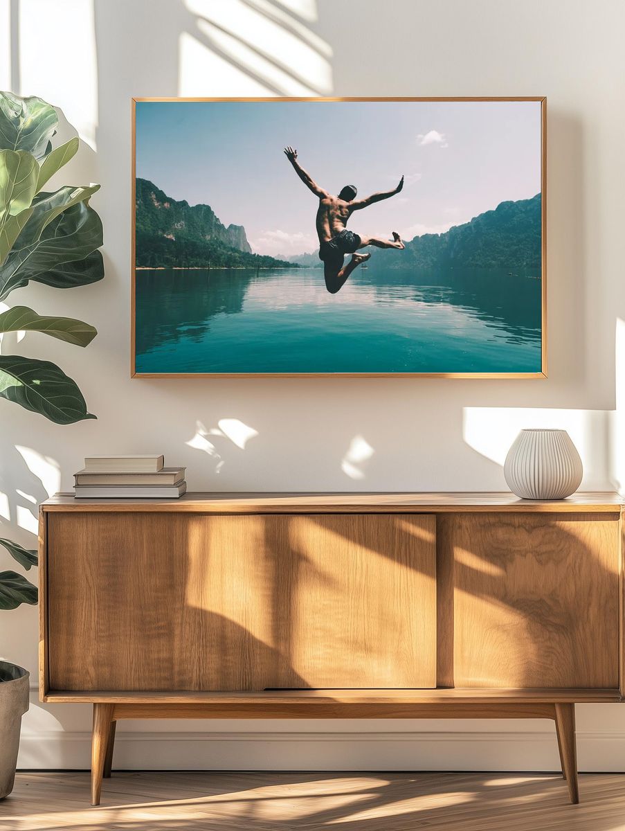 Man jumping joy lake. — room view 3