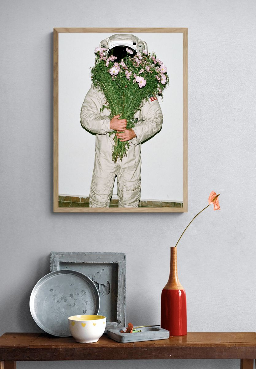 Astronaut Bouquet Photography Poster. — room view 3
