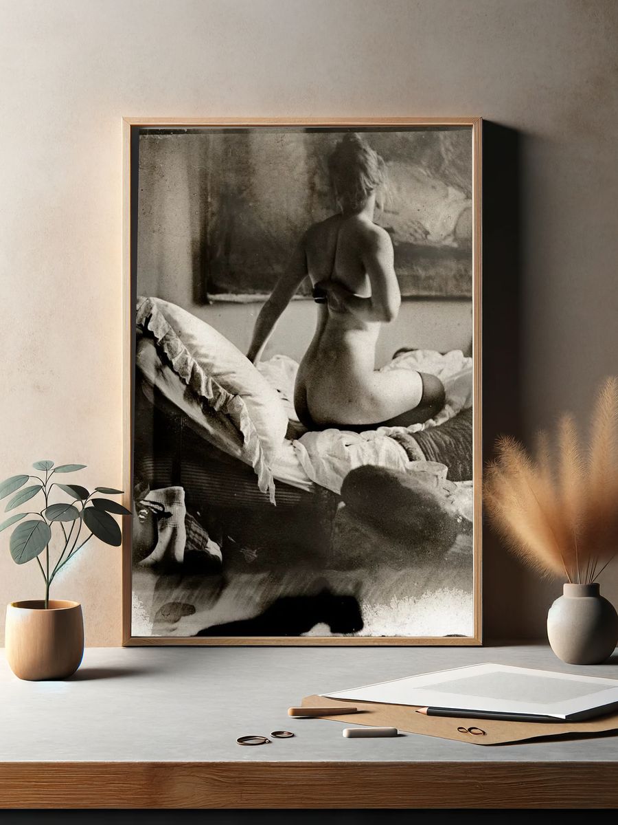 Nude photography of Marie Jordan (ca. 1889). — room view 2