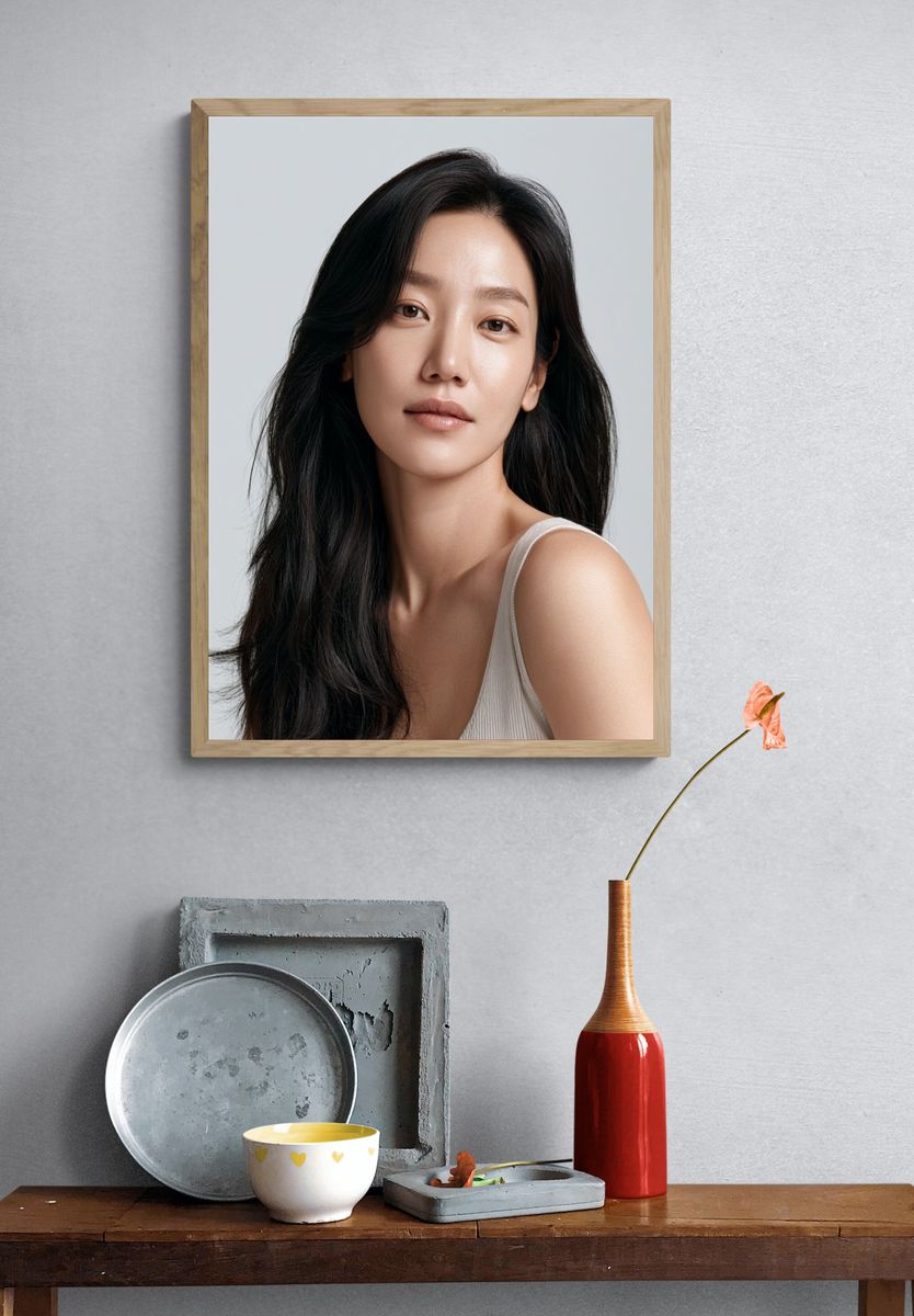 Minimalist Portrait Print. — room view 3