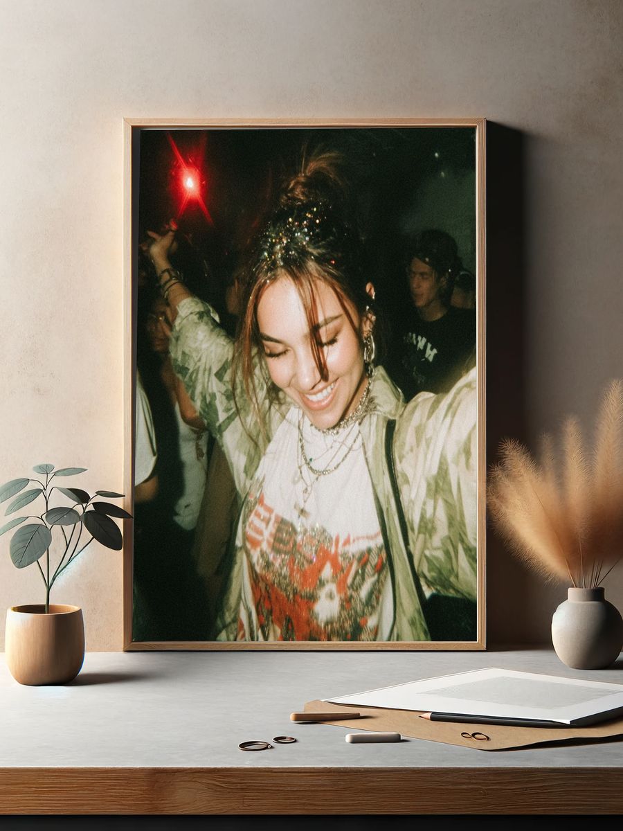 Party Portrait Photography Poster. — room view 2