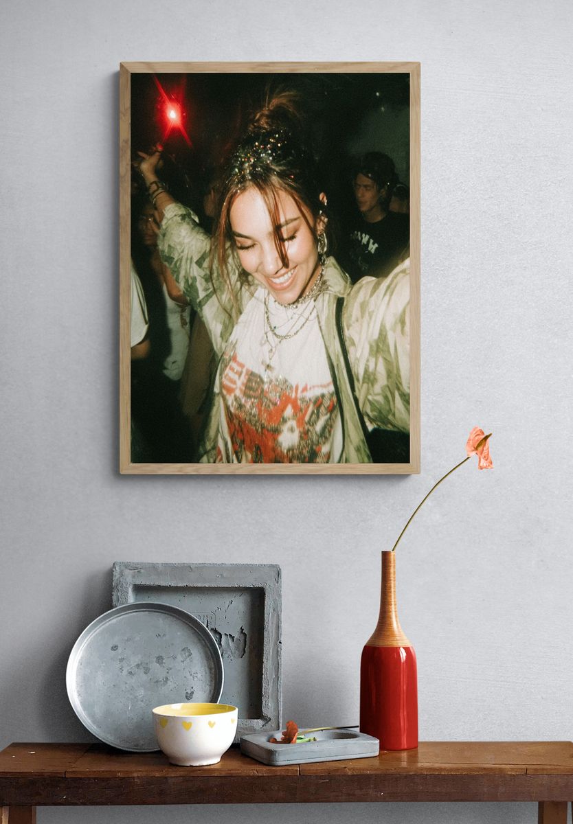 Party Portrait Photography Poster. — room view 3