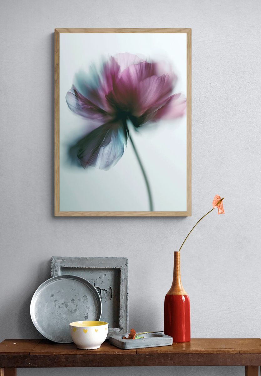 Blurred Flower Photography Poster. — room view 3