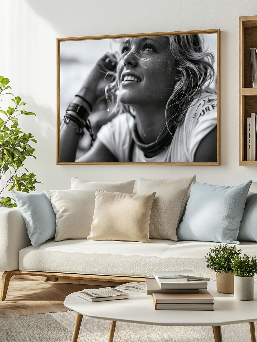 Surf Portrait Black-White Poster. — room view 2