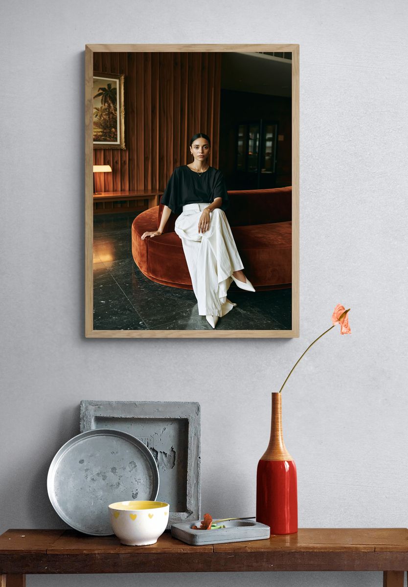 Elegant Portrait Photography Poster. — room view 3