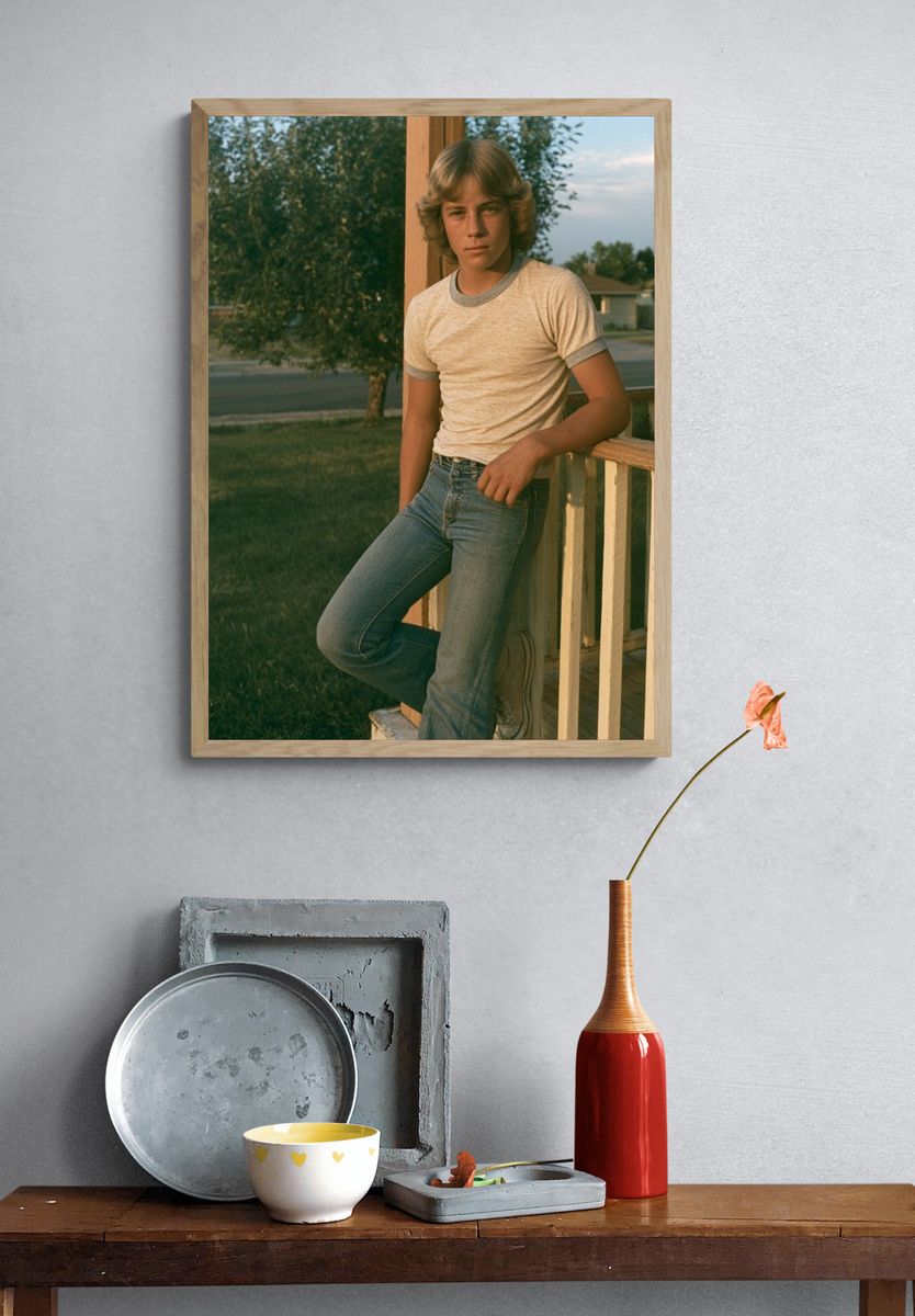 Teen Portrait Photography Poster. — room view 3