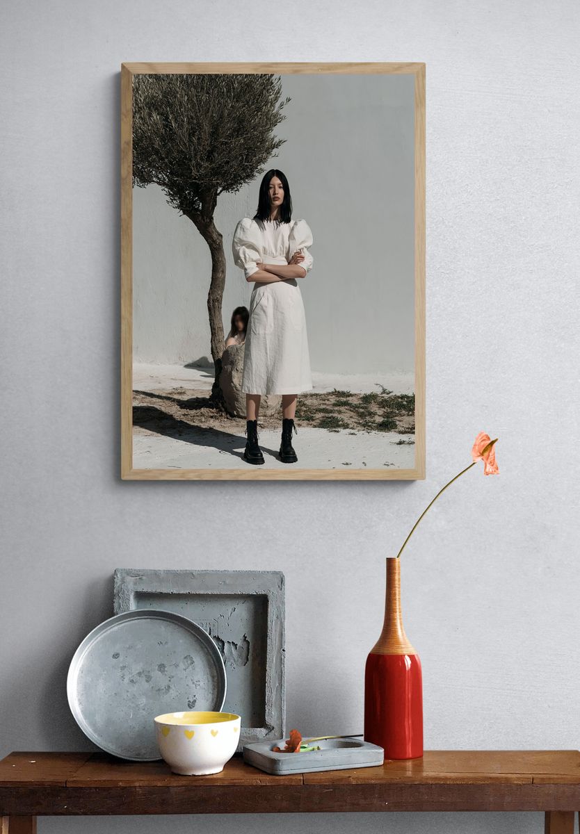 Minimalist Fashion Portrait Poster. — room view 3