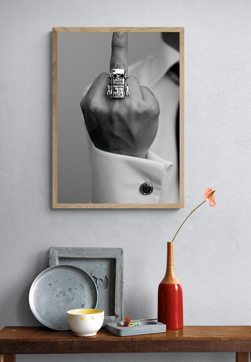 Robot Ring Hand Black-White Print. — room view 3