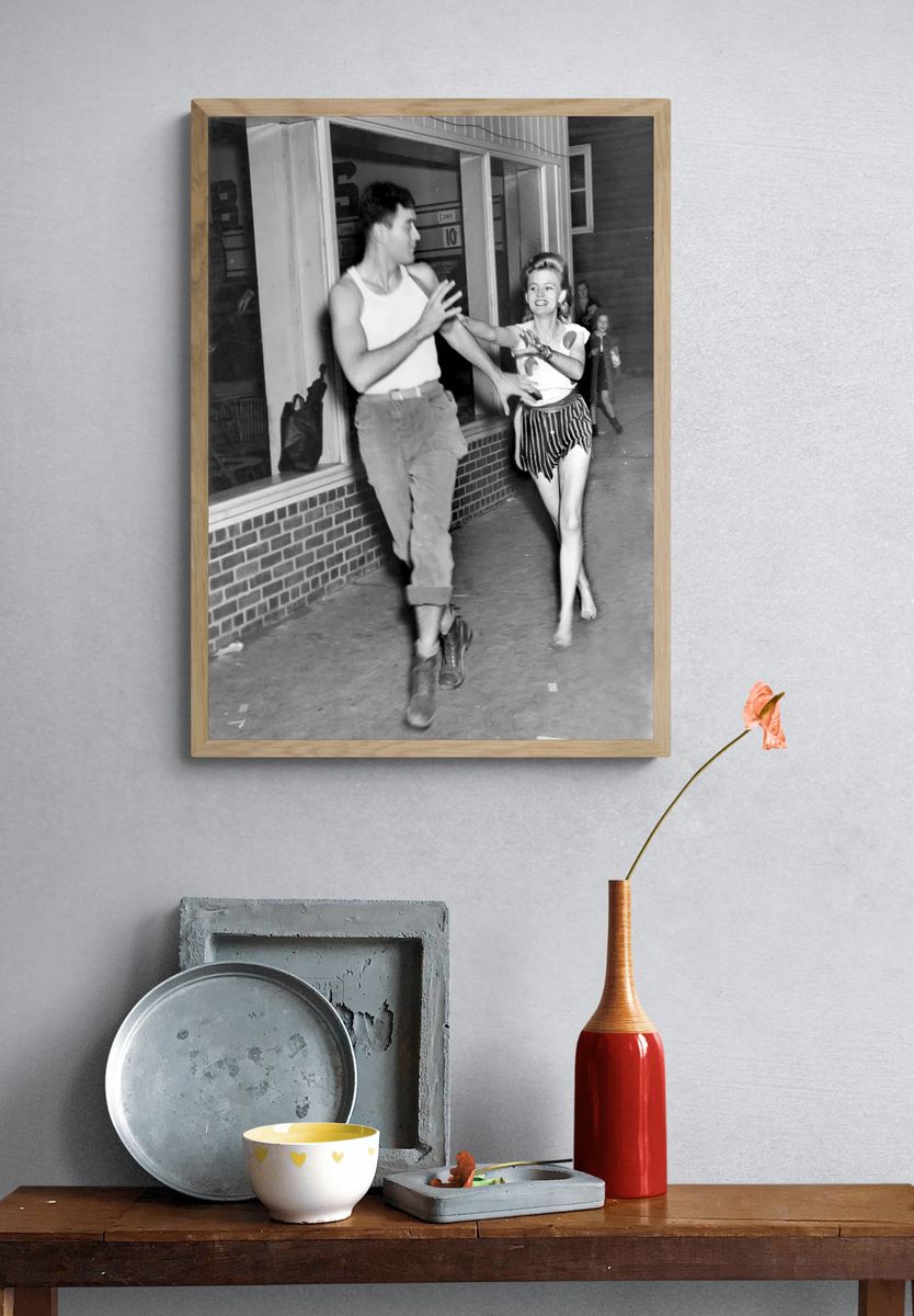 Sadie Hawkins Day 1944 Oak. — room view 3