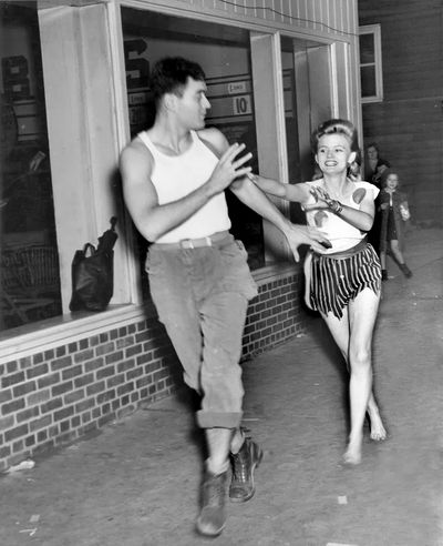 Sadie Hawkins Day 1944 Oak.