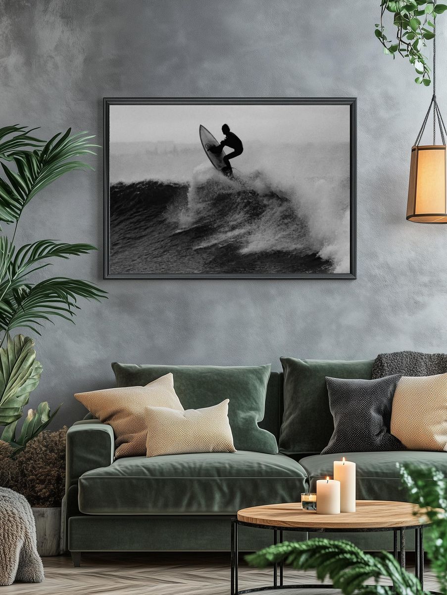 black white photo surfer catching. — room view 4