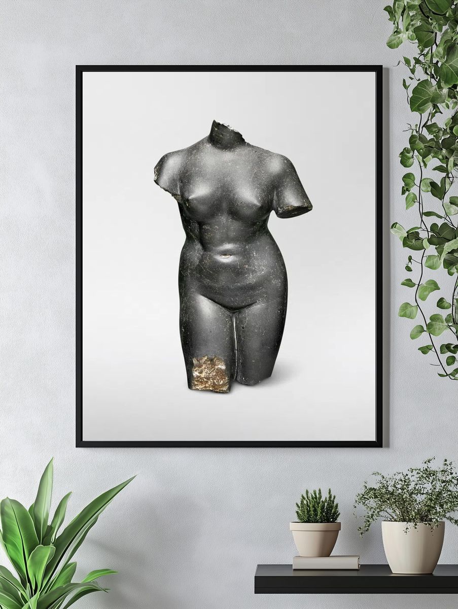 Naked lady vintage sculpture, Basalt. — room view 4