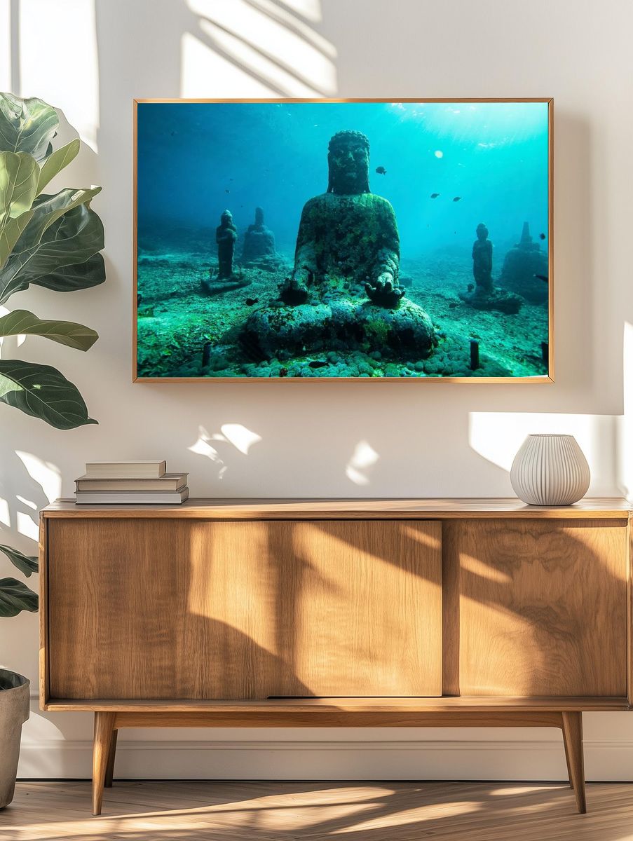 Underwater Buddha ruins Nusa Lambongan. — room view 3