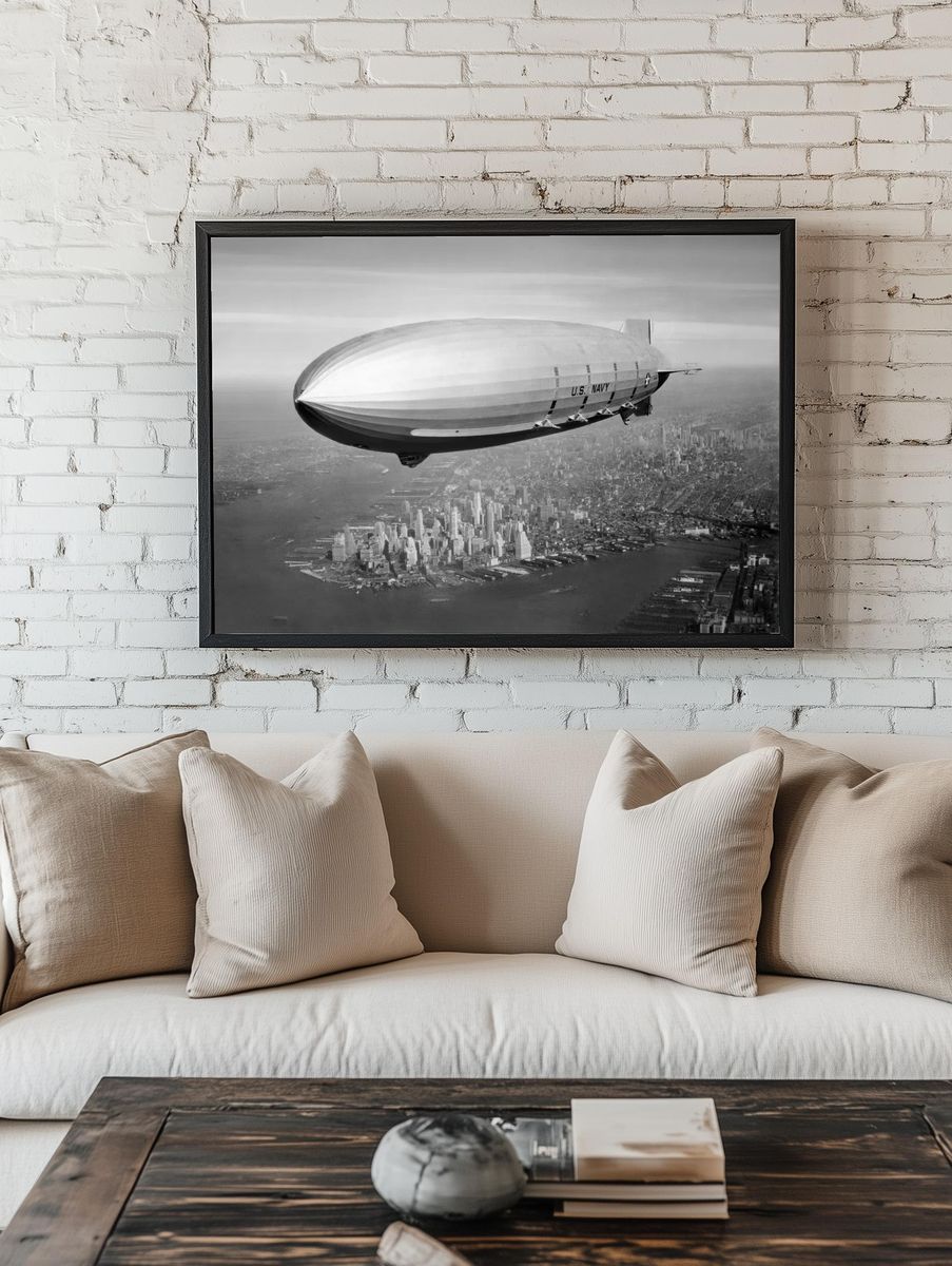 U.S. Navy Airship — Vintage Print. — room view 1