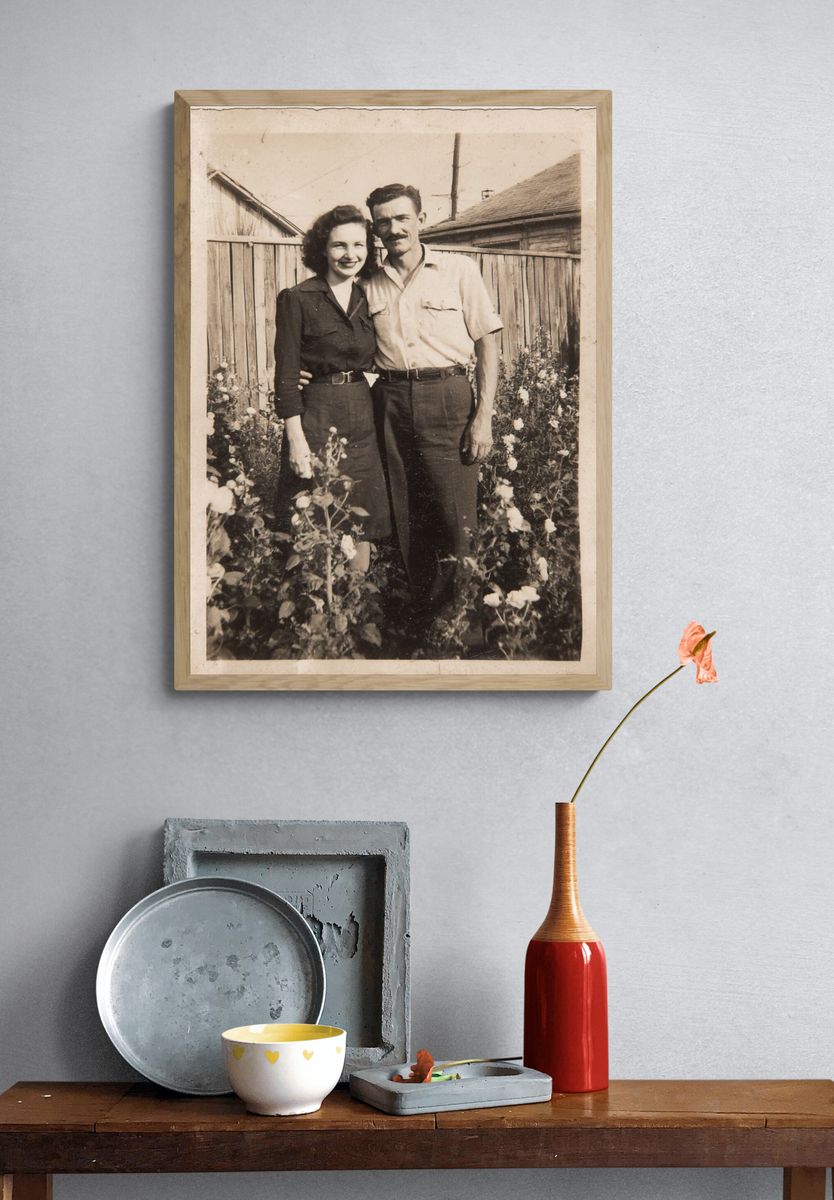 Vintage Couple Garden Portrait Print. — room view 3