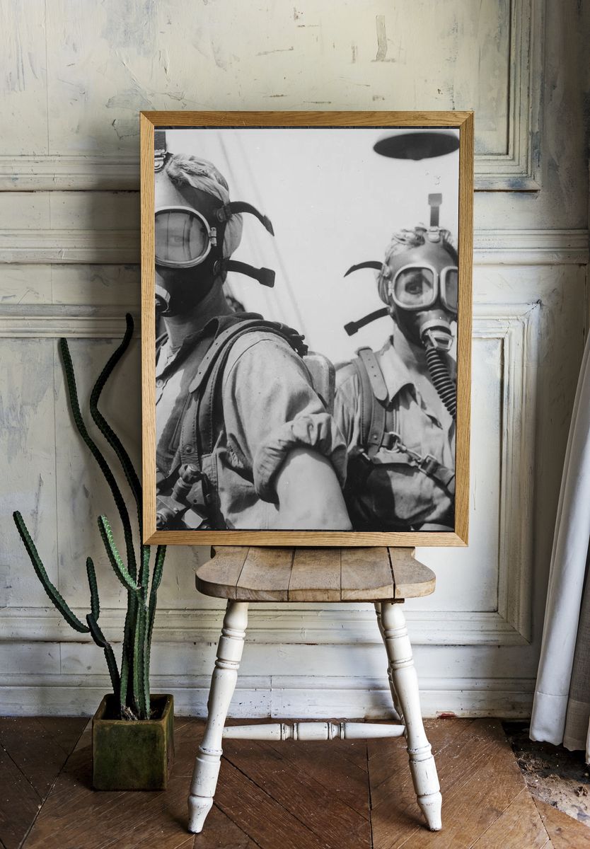 Vintage Aviators Black-White Print. — room view 1