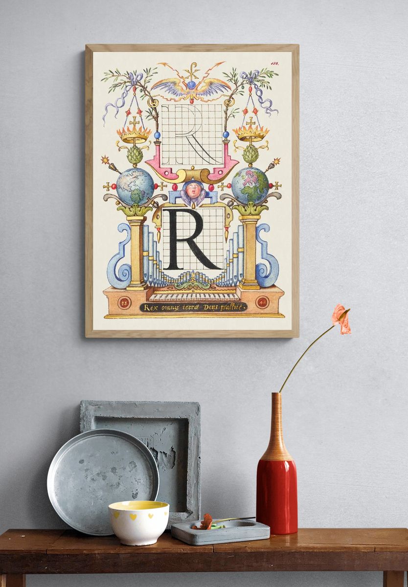 Guide Constructing Letter R Mira. — room view 3