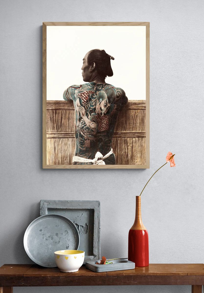 Nude photography tattooed Japanese man. — room view 3