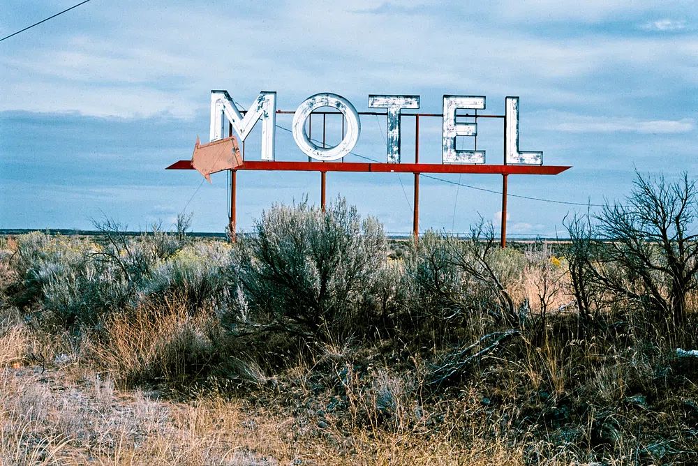 Vintage Motel Sign — Retro Print. poster detail