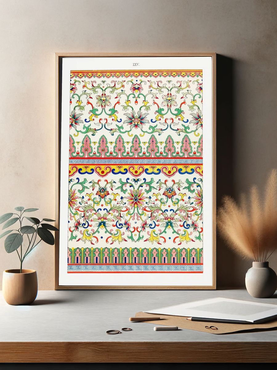 Ornate Floral Pattern Vintage Print. — room view 2