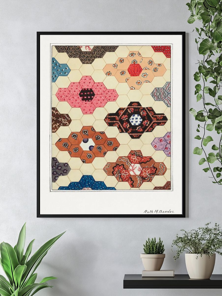 Hexagonal Quilt Pattern — Vintage Print. — room view 4