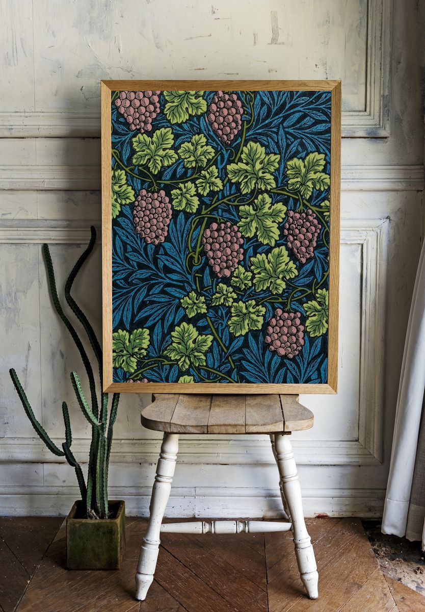 William Morris's Vintage grapes vines. — room view 1
