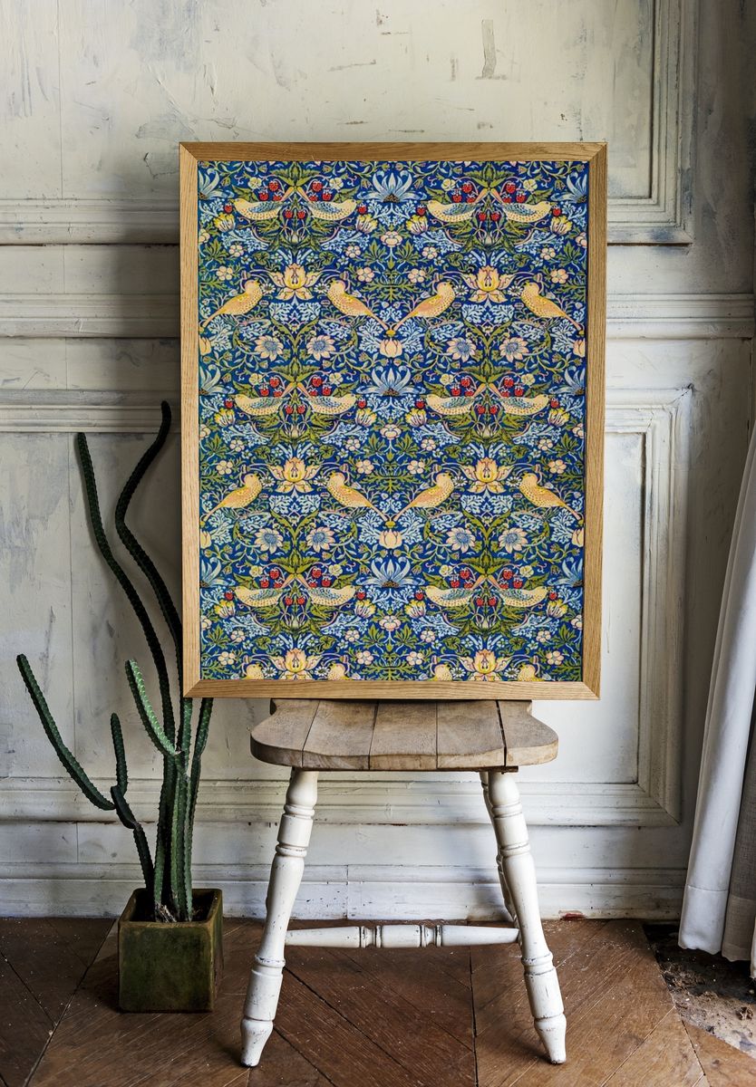 William Morris 's (1834-1896) Printed. — room view 1