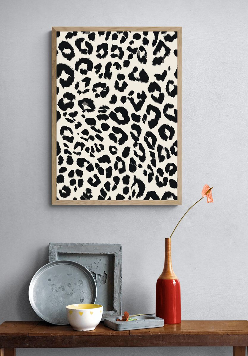 Black Leopard Print Poster. — room view 3