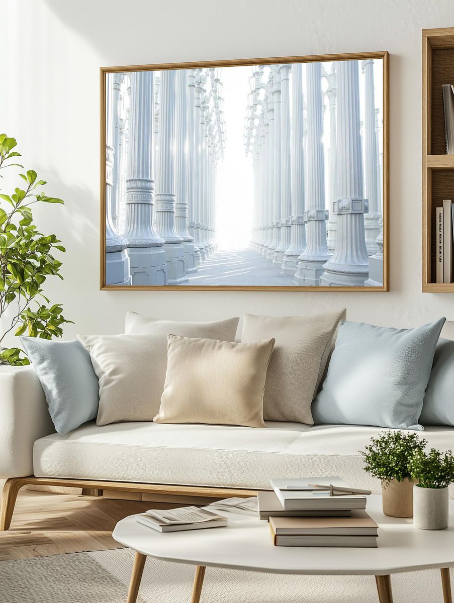 Impressive pillar white architecture central. — room view 2