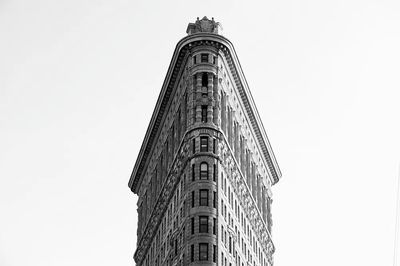 Black white photo looking Flatiron.