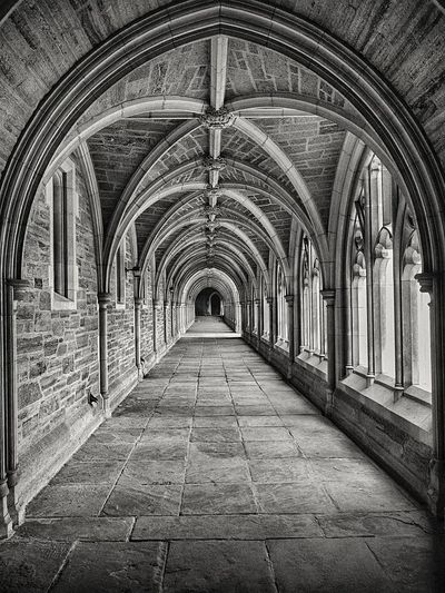 Corridor black white.