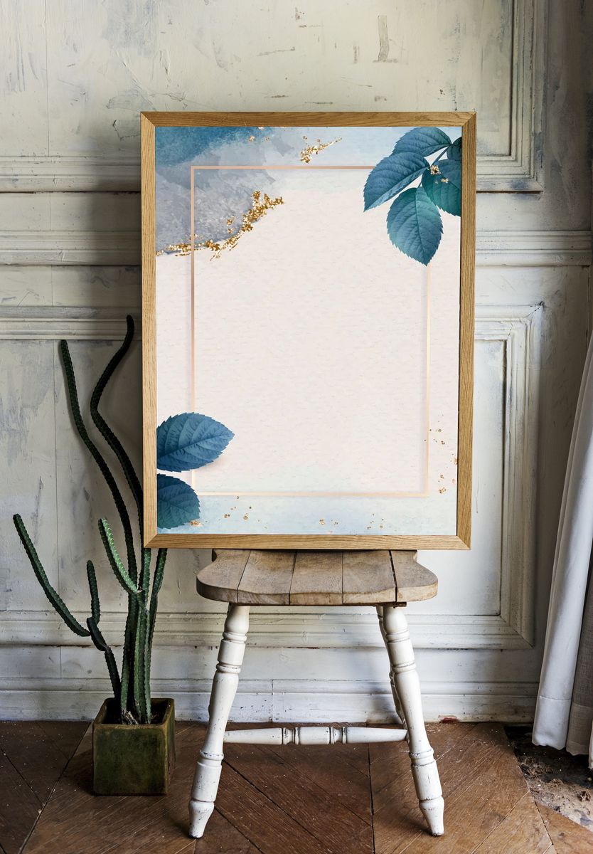 Rectangle gold frame foliage pattern. — room view 1