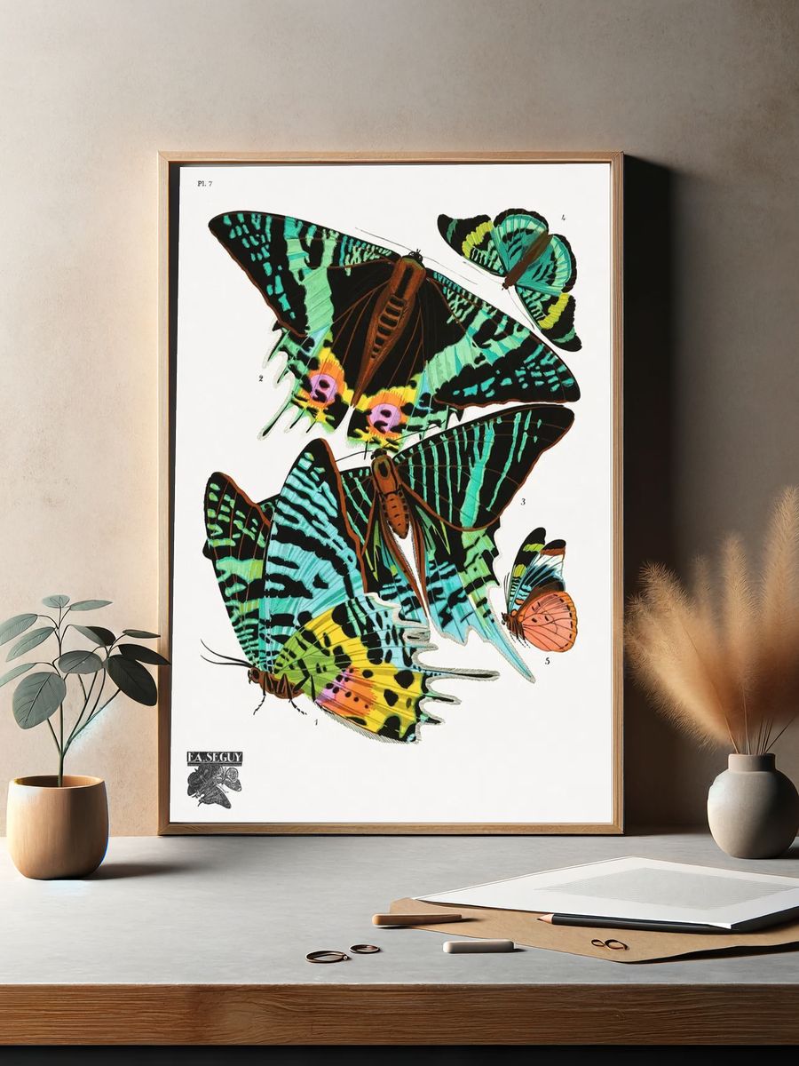 Climbing Vine Botanical Print. — room view 2