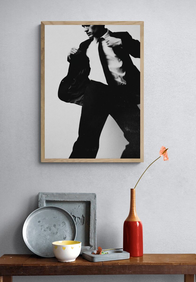 Elegant Man in Suit — Black and White Print. — room view 3