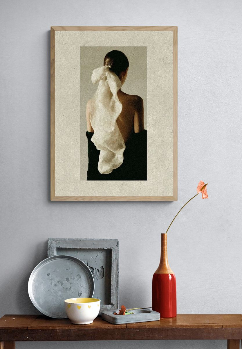 Elegant Back Portrait — Fine Art Print. — room view 3