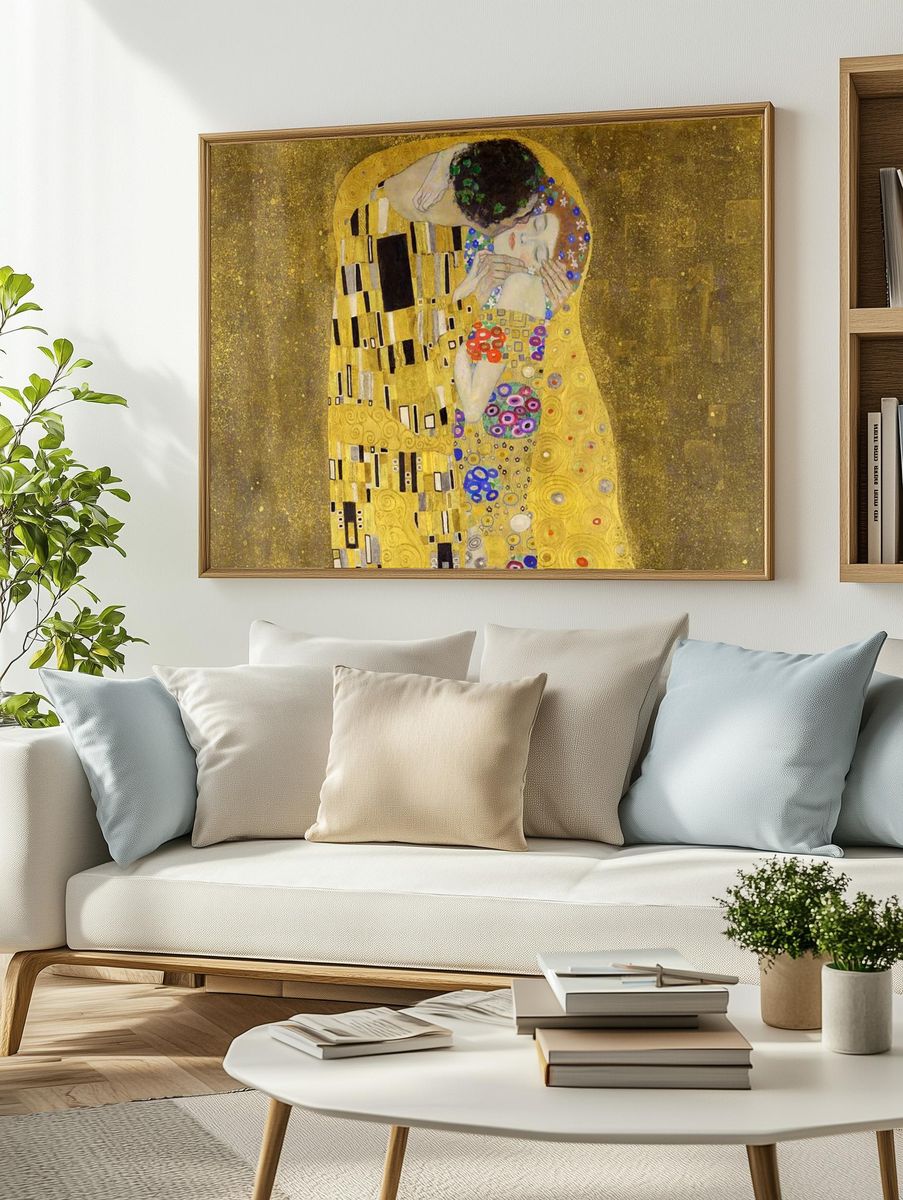Klimt Kiss wallpaper, desktop background. — room view 2