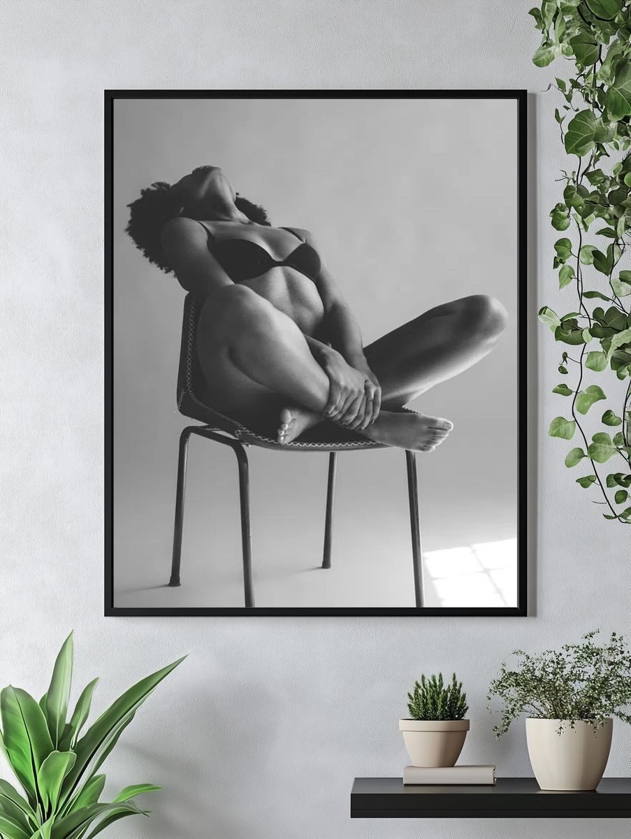 Elegant Nude Portrait — Fine Art Print. — room view 4