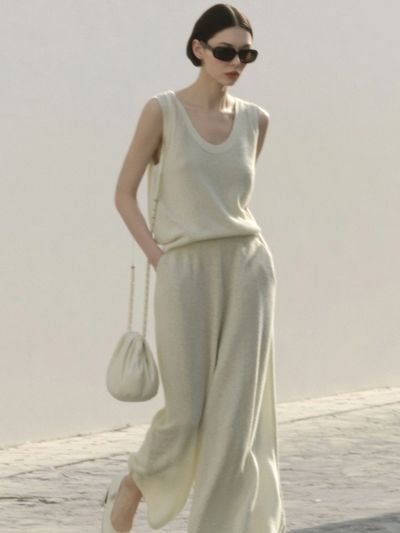 Minimalist Fashion Street Style Poster.